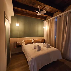Siete Lunas Apartment